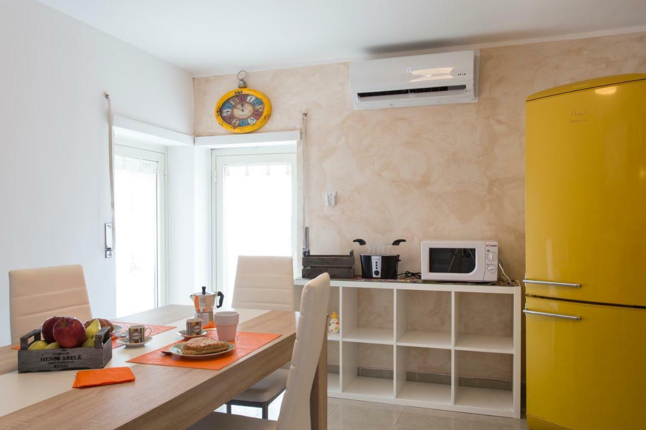 Tyche Apartment Syracuse Bagian luar foto
