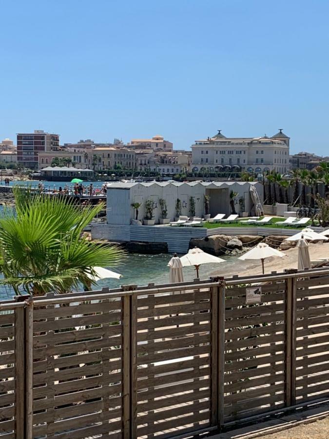 Tyche Apartment Syracuse Bagian luar foto